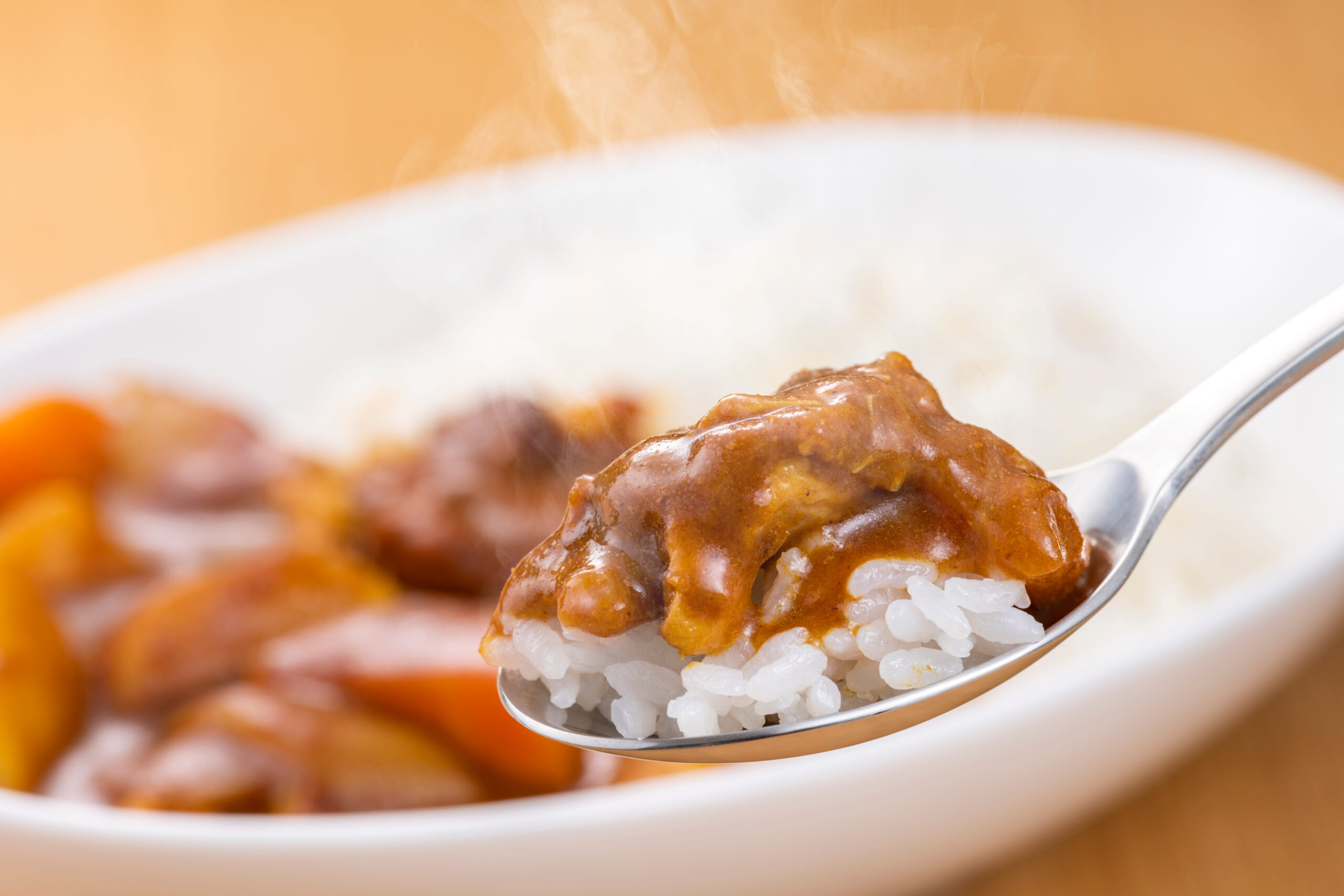 心斎橋のホワイトニング専門歯科医院のコーヒーやカレーも食べて大丈夫？